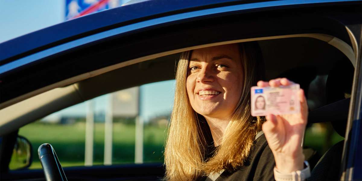 The Convenience of Obtaining a Driving Licence Online in the UK