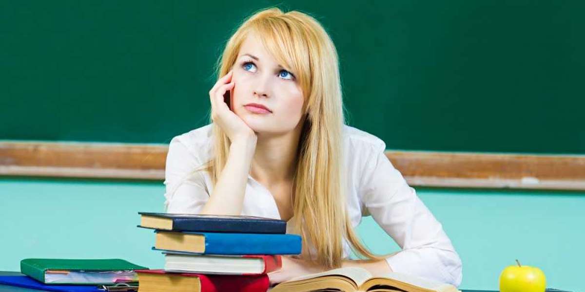 Купить аттестат за 11 классов.