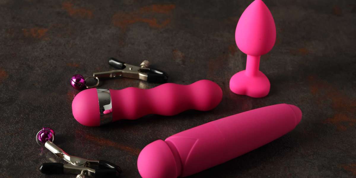 Guide To Women Adult Toys: The Intermediate Guide To Women Adult Toys