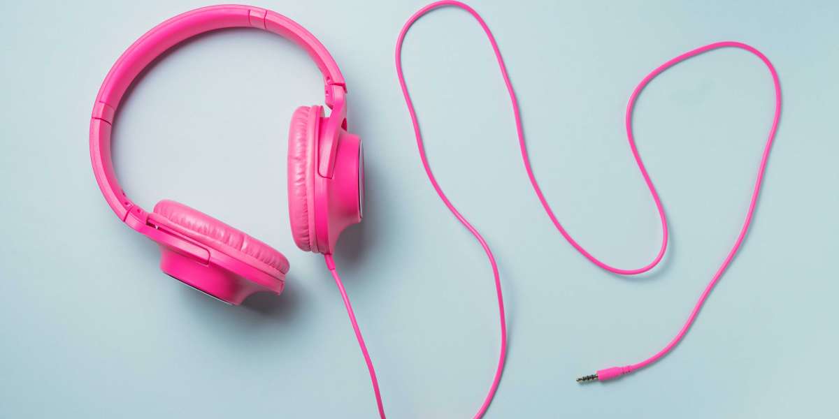 5 Qualities That People Are Looking For In Every Buy Headphone