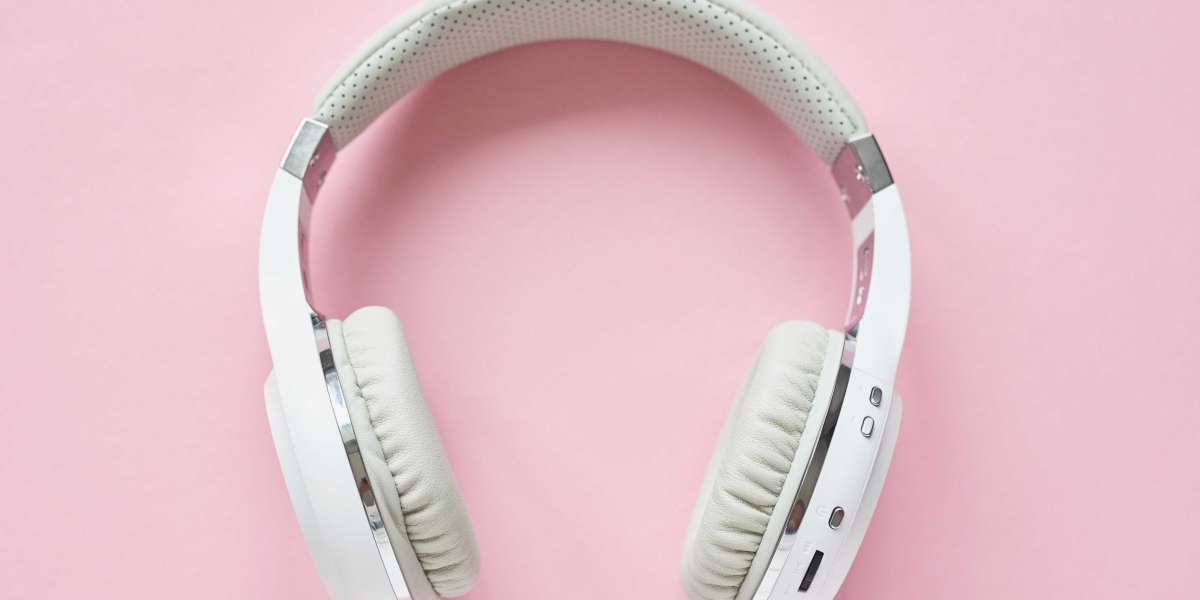 See What Buy Headset Tricks The Celebs Are Utilizing